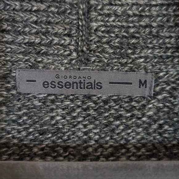 Grey Wool Blend Cardigan. Perfect gift for the Sophisticated Dad - Picture 2 of 3